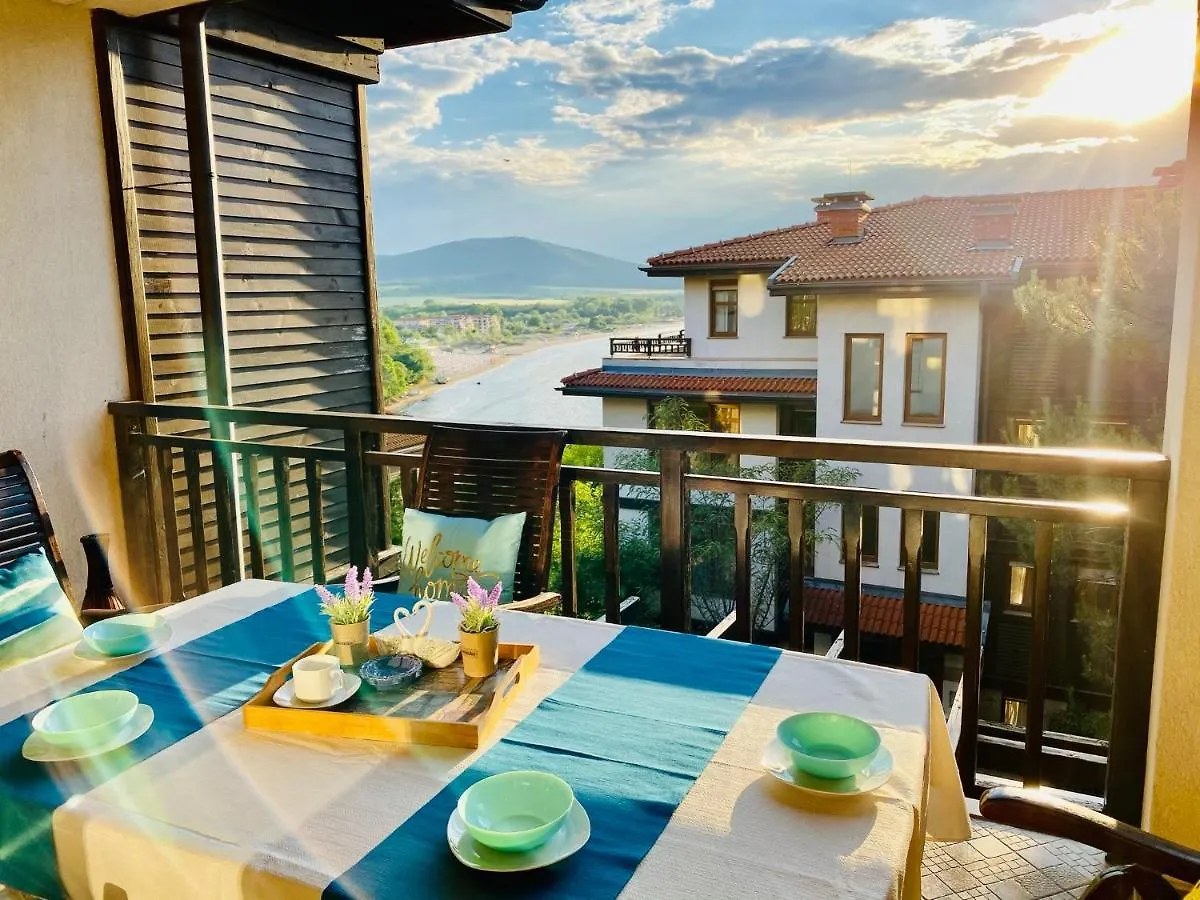 Santa Marina 2-Bedroom Apt. W/ Sea View + Terrace سوزوبول