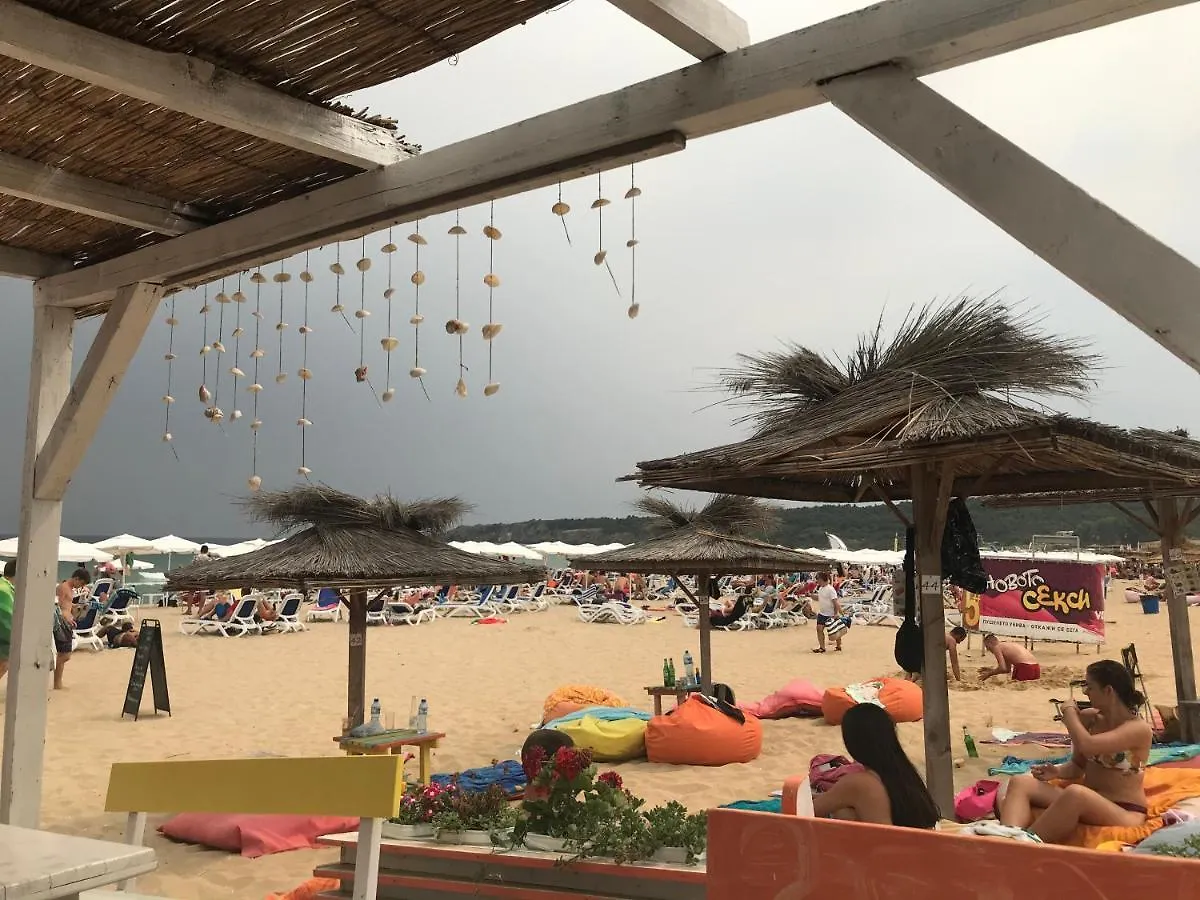 Santa Marina 2-Bedroom Apt. W/ Sea View + Terrace سوزوبول شقة